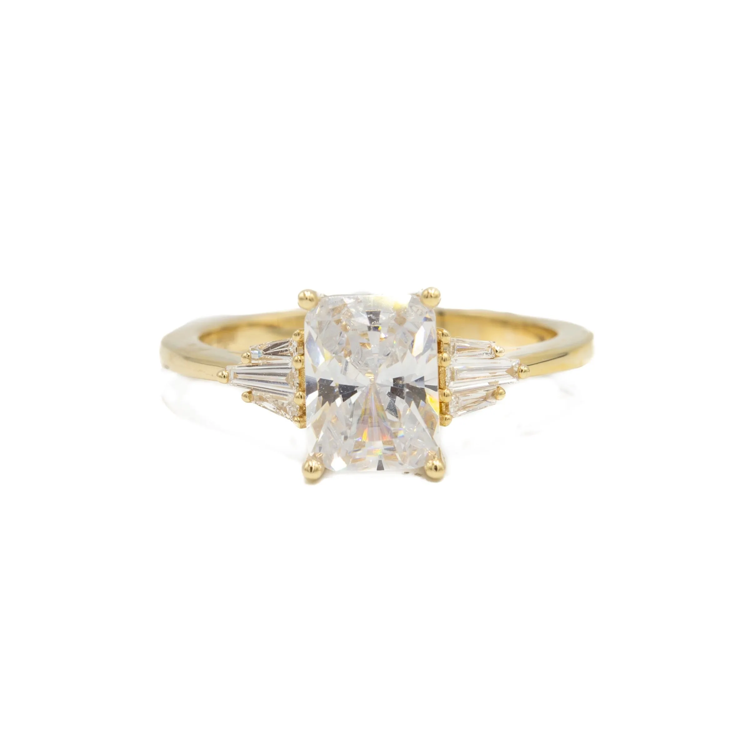 14ky Emerald & Multi Tapered Baguette Diamond Ring