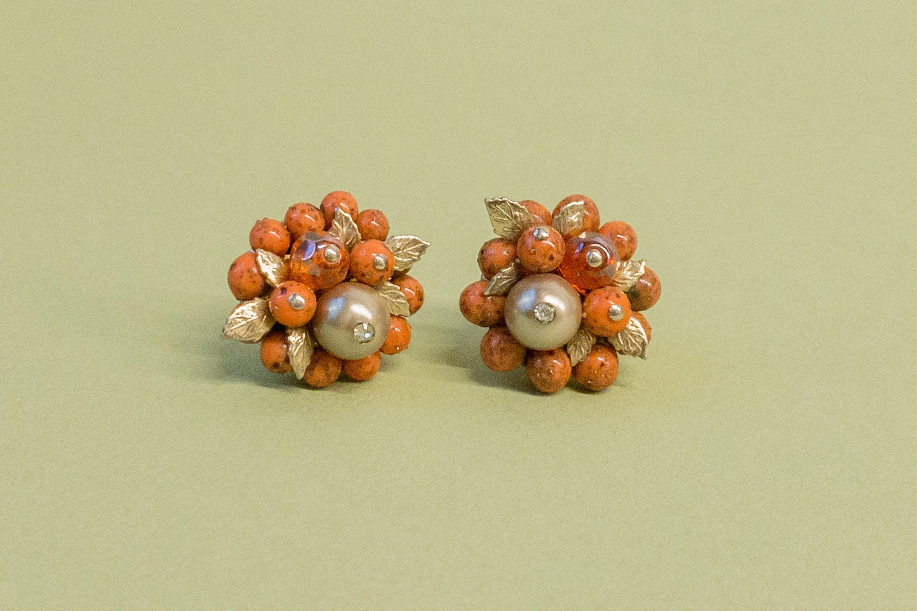 50s Coral Cluster Earrings