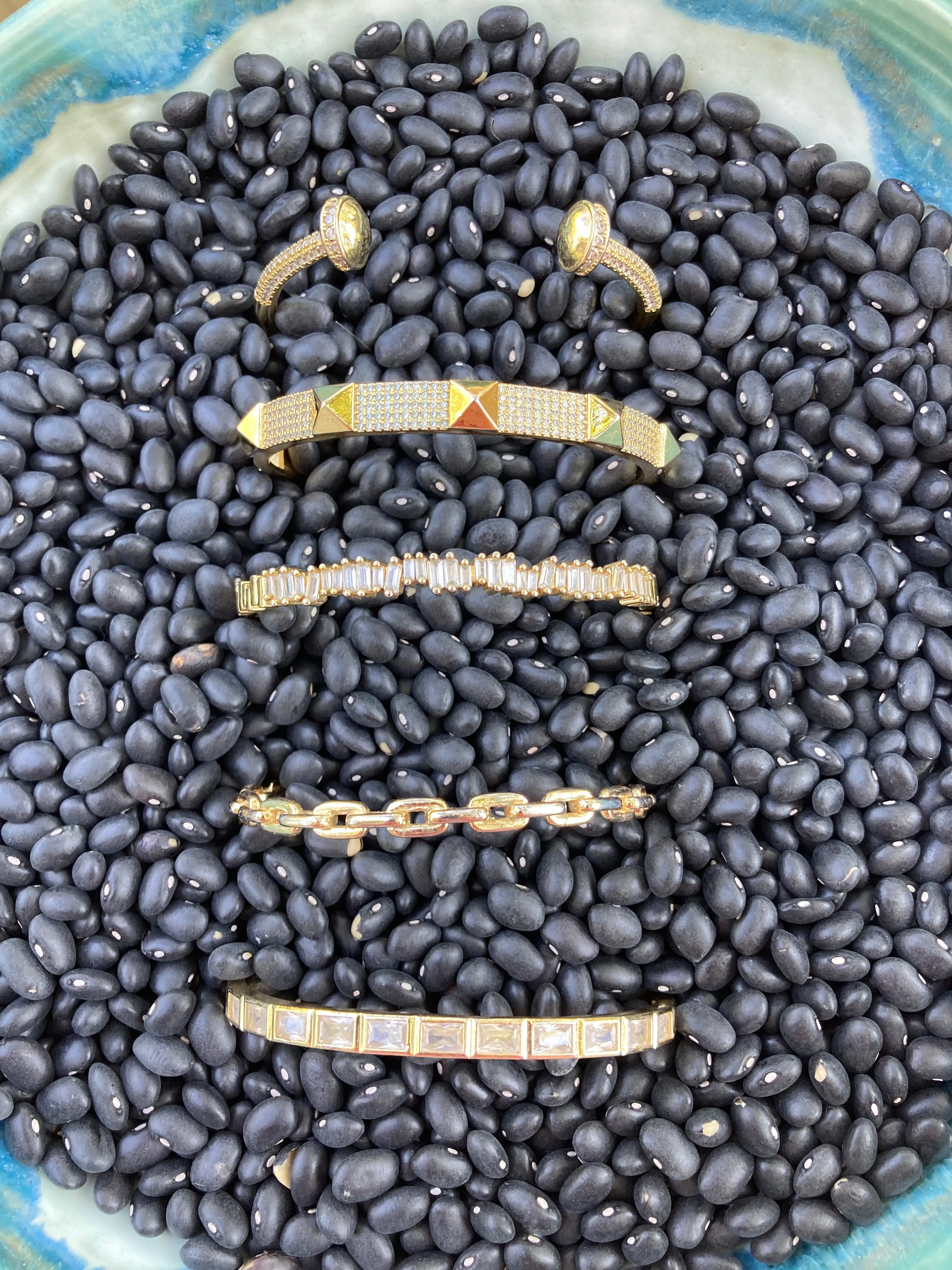 Bracelet cuffs