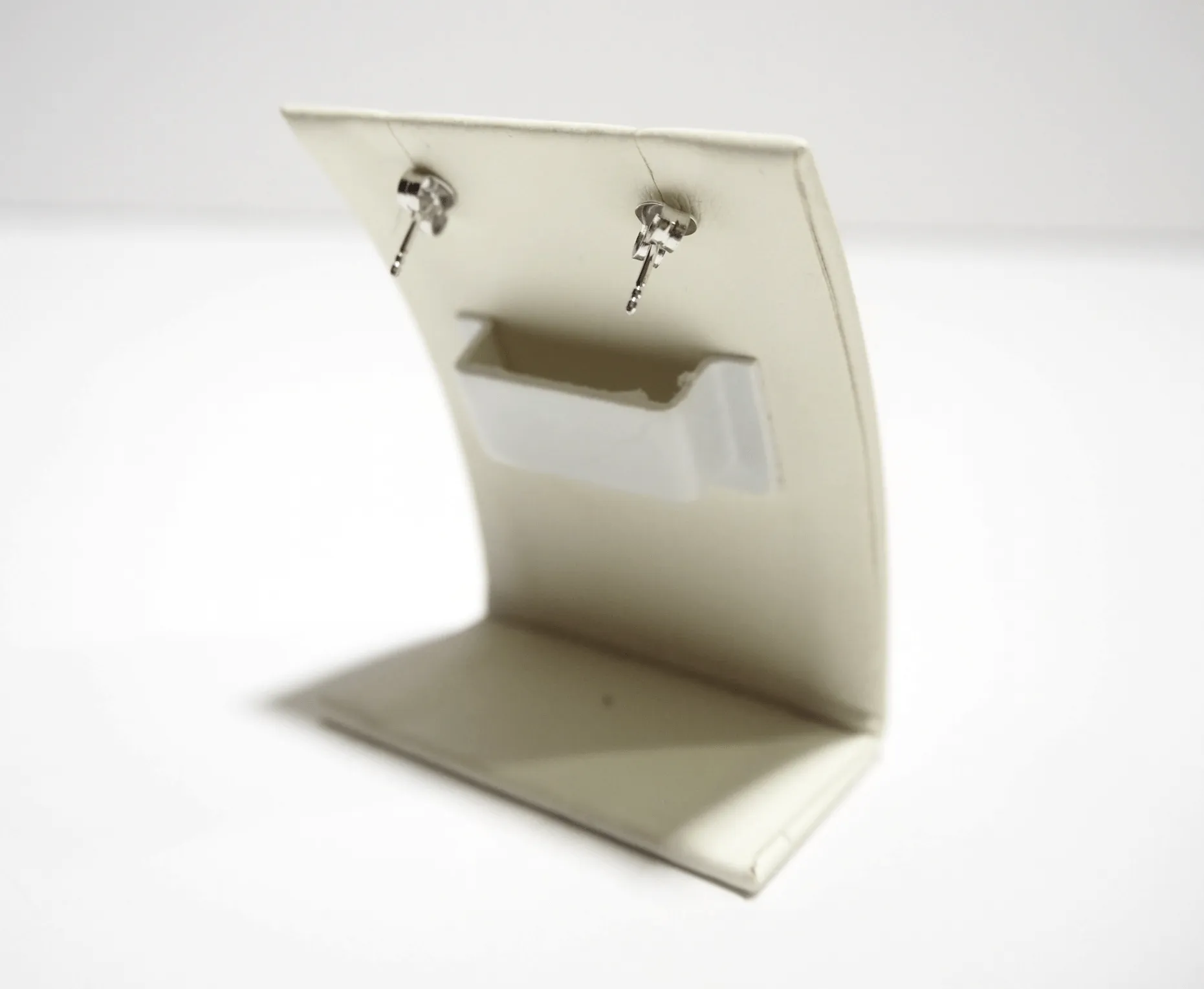 Diamond Stud Earrings 0.60 Carat