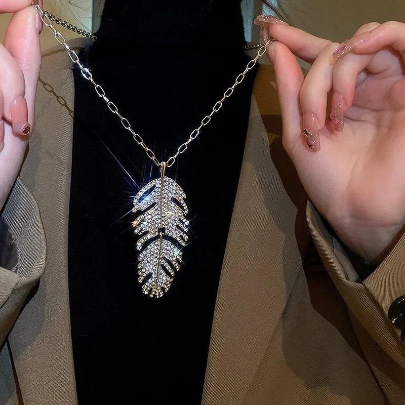 Fashion Sweater Chain Necklaces Long Necklace Rhinestone Feather Shape Pendant Necklaces