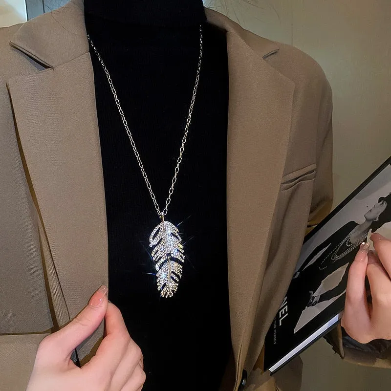 Fashion Sweater Chain Necklaces Long Necklace Rhinestone Feather Shape Pendant Necklaces