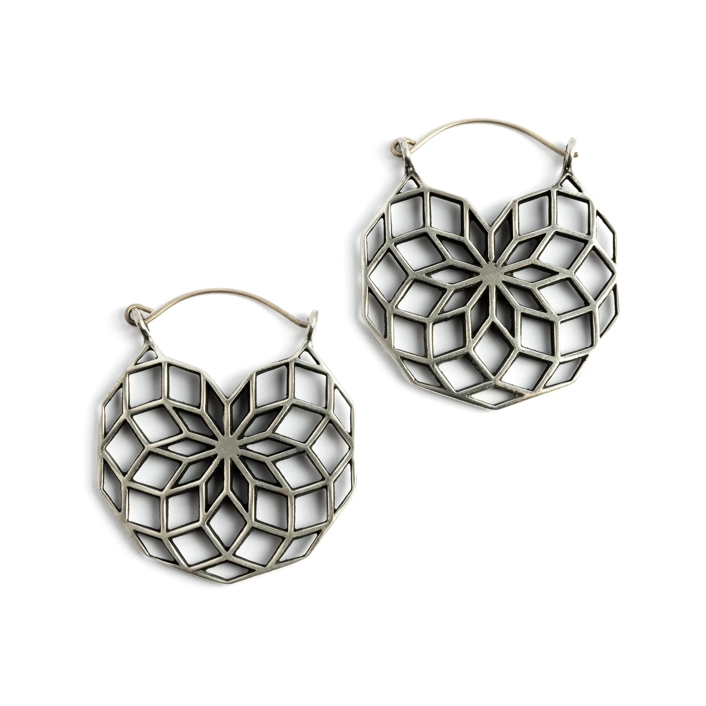 Geometric hoop earrings
