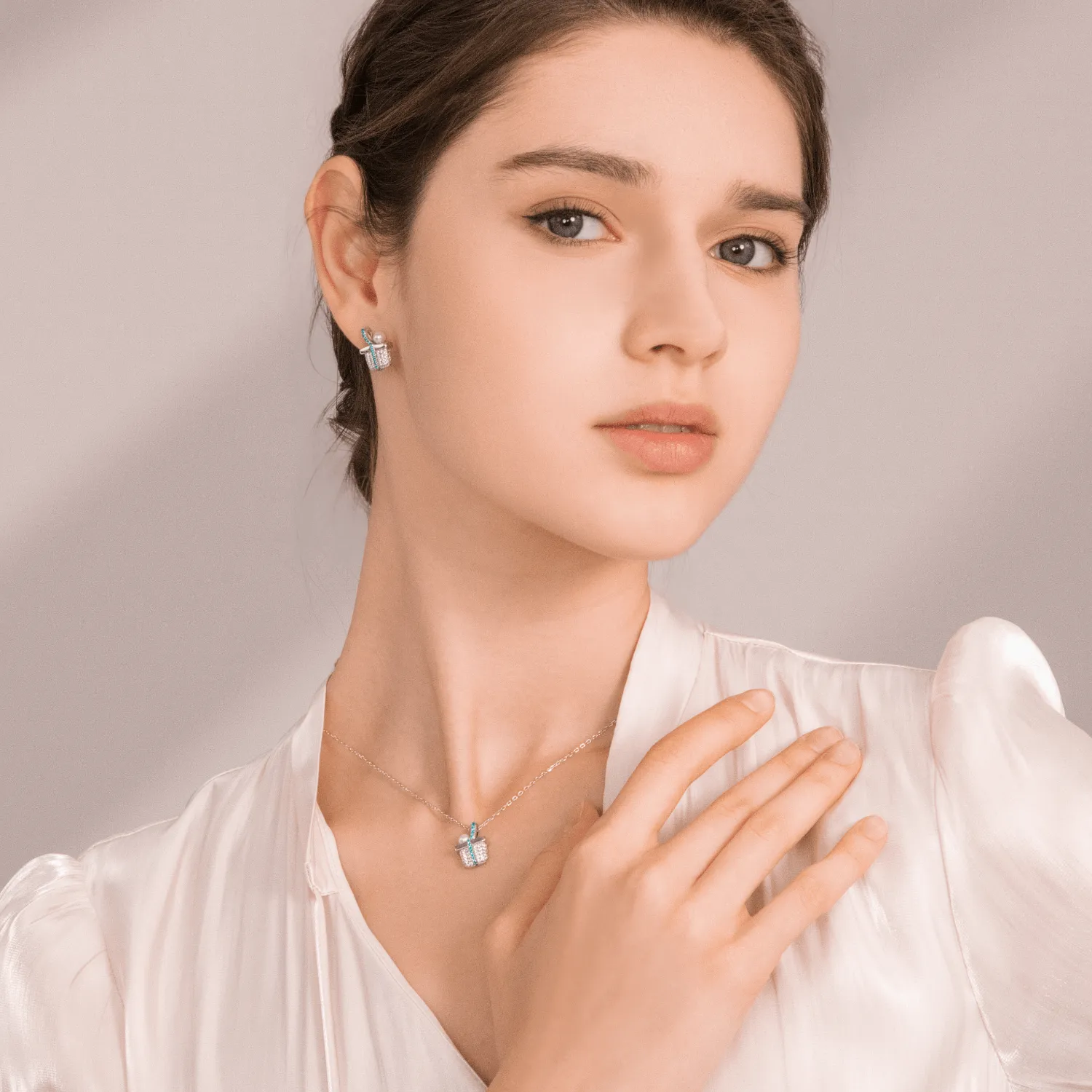 Gift Pendant Necklace
