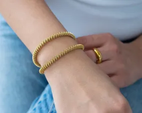Gold Twisted Wire Stretch Bracelet