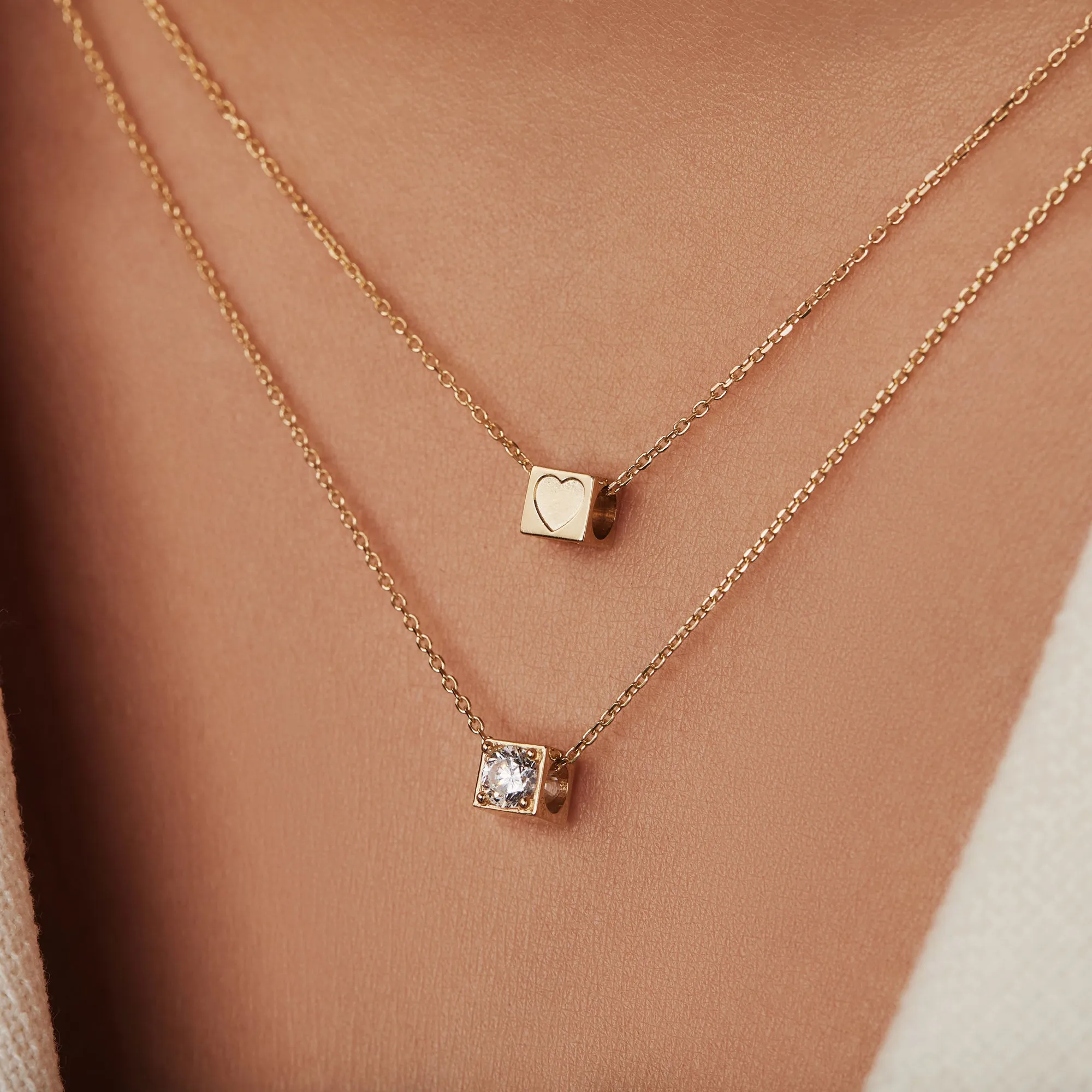 Le Marais Felie 14 karat gold cube charm with heart