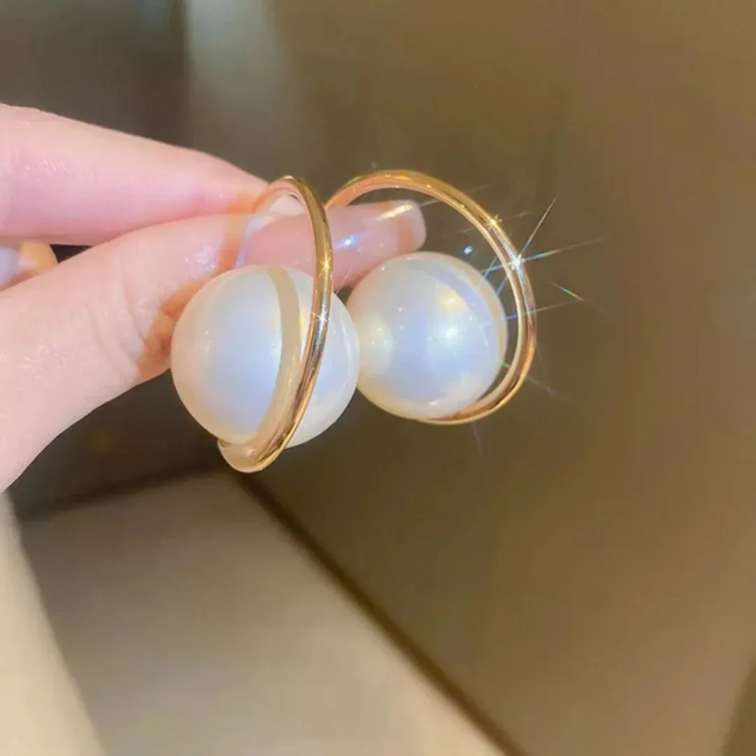 Modern Hoop Pearl Earrings