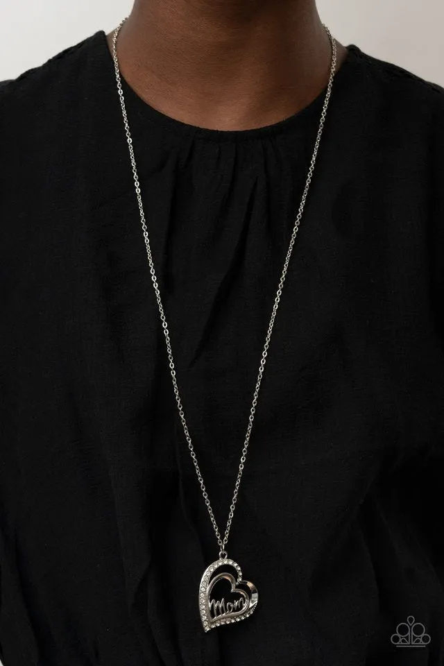 Paparazzi Necklace ~ A Mothers Heart - White