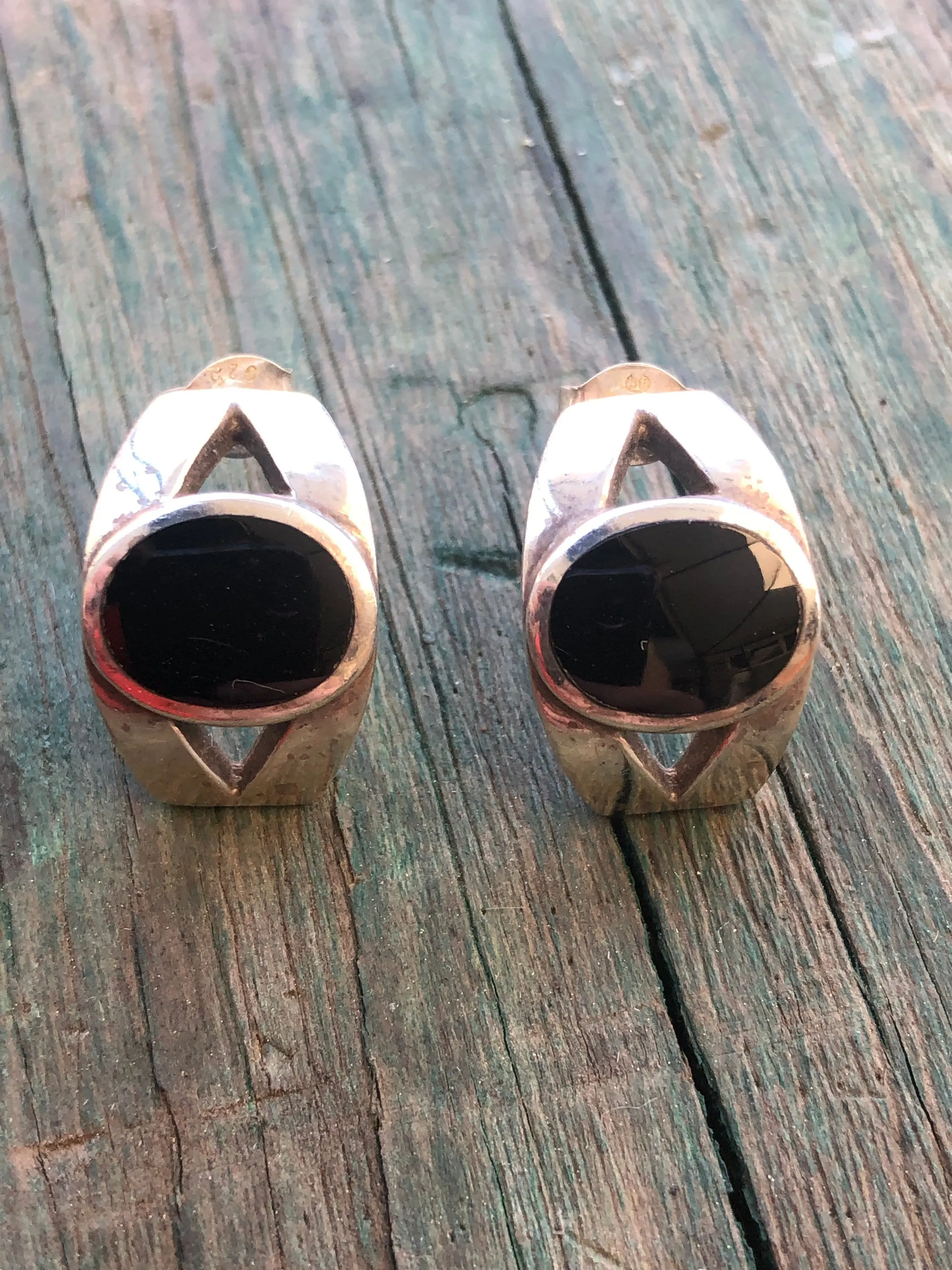 Vintage Modernist Geometric Onyx Half Hoop Pierced Post Earrings